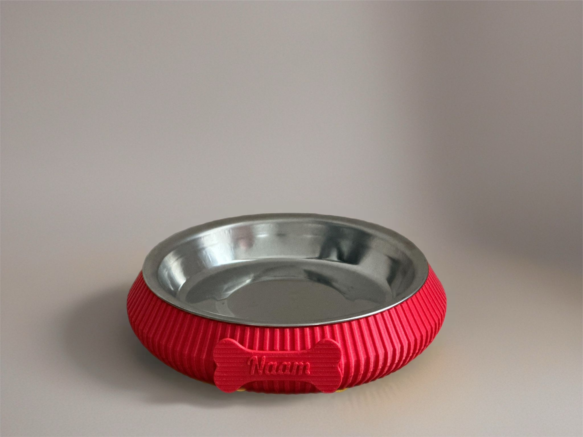 happy woef hondenbowl been smal