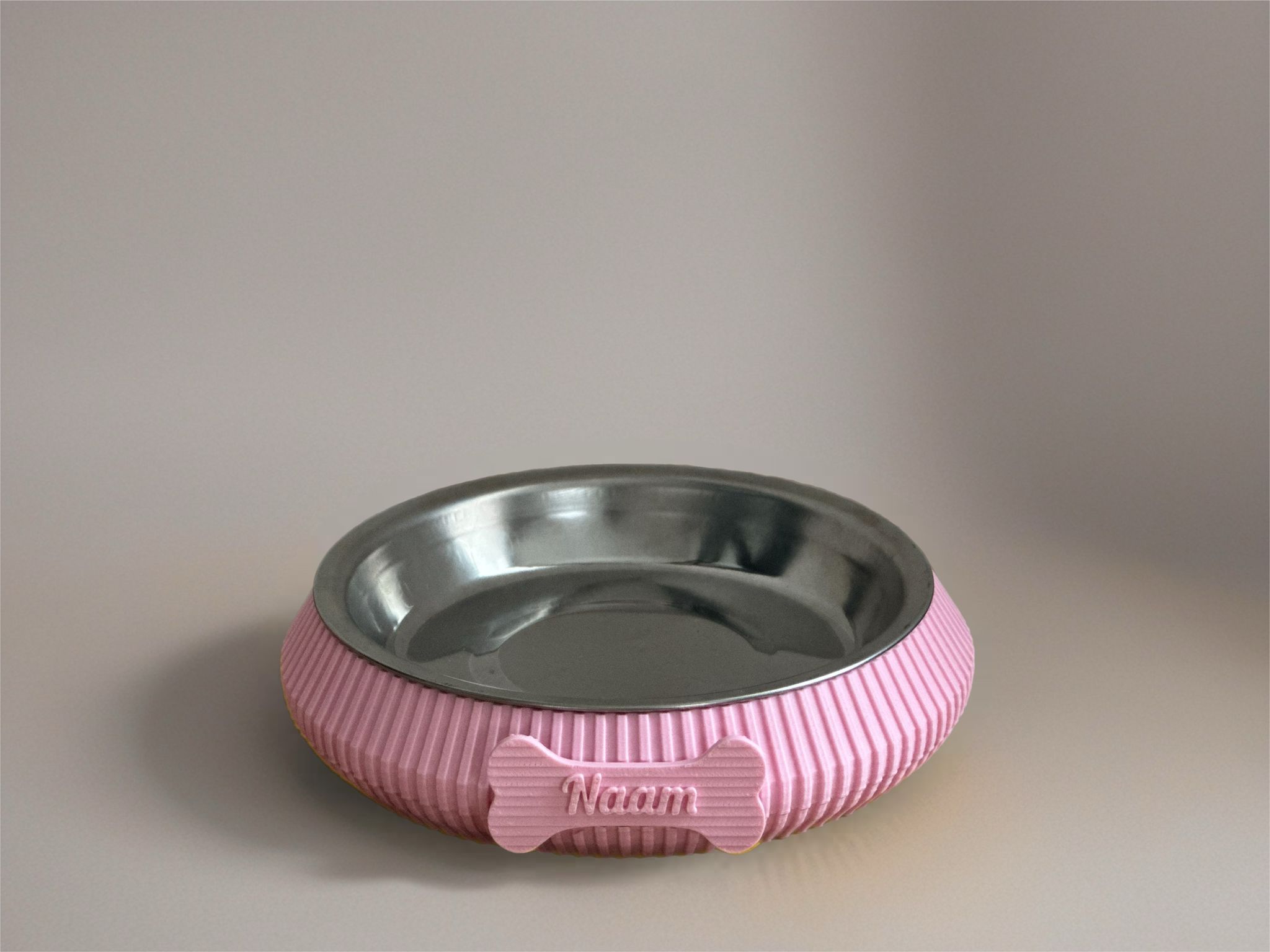 happy woef hondenbowl been smal